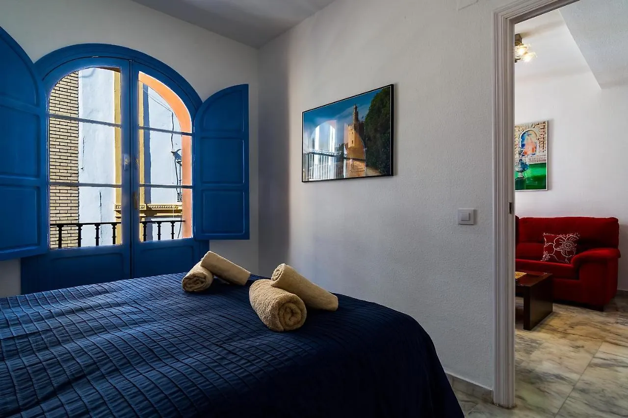 More Center Apartment Seville Spain